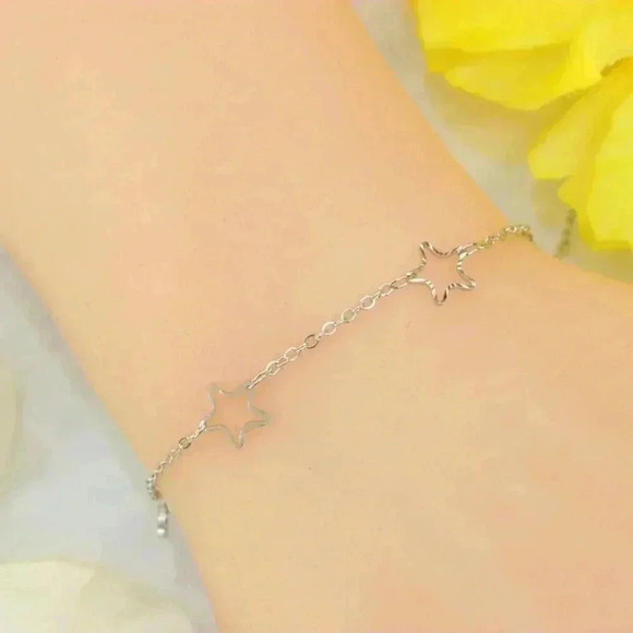 Minimalist Bracelet, Sleek & Modern Design, Women’s Fashion, YC110322-B - Picture 1 of 10